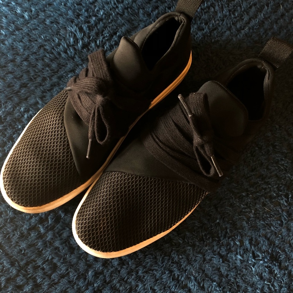 Black Sneakers